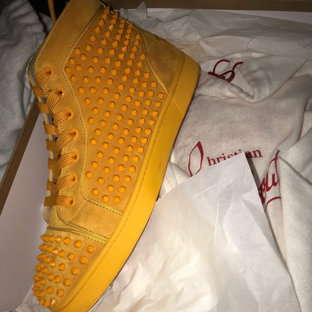 Suede Christian Louboutin Louis Spikes